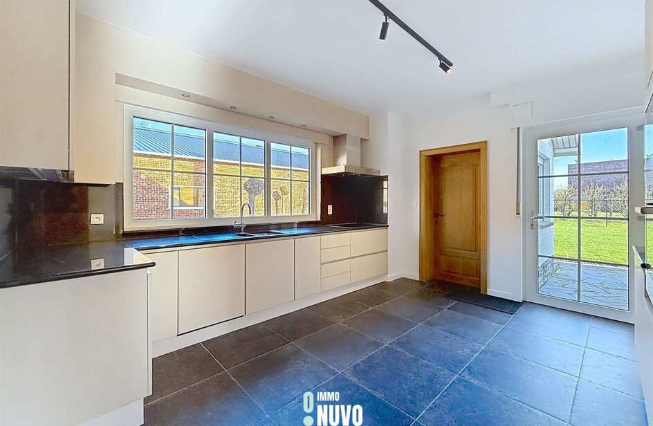 à louer à STEENHUFFEL