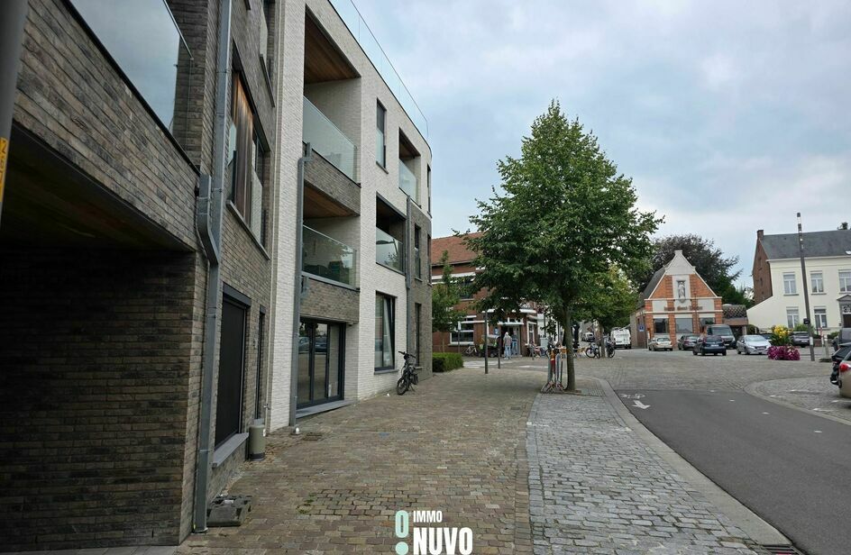 Binnenstaanplaats te koop in WELLE