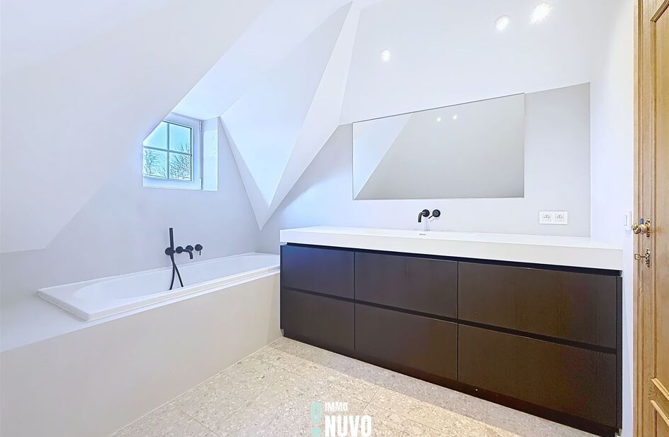 Buitengewoon huis te huur in MERCHTEM