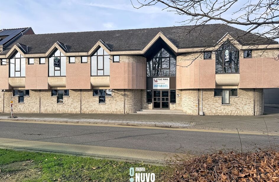 Kantoor - villa te huur in NINOVE