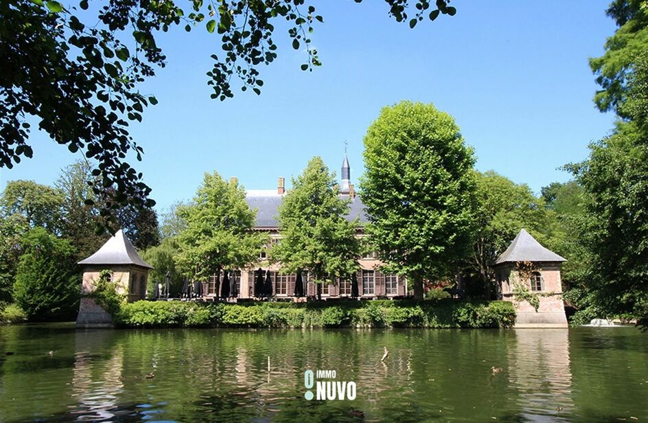 Château à vendre à SINT-NIKLAAS