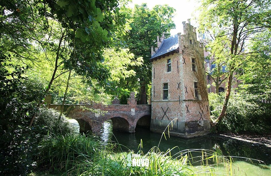Château à vendre à SINT-NIKLAAS