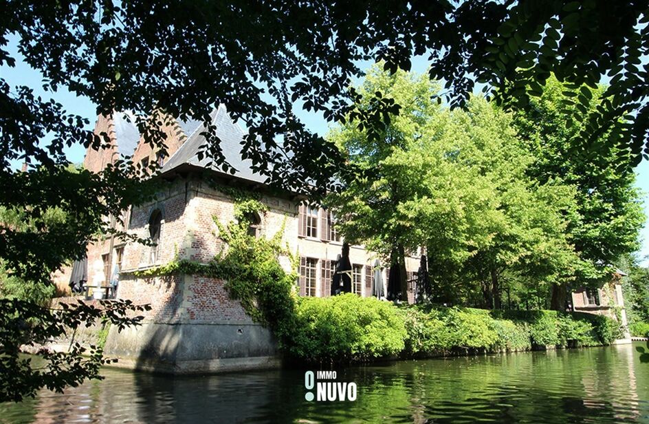 Château à vendre à SINT-NIKLAAS