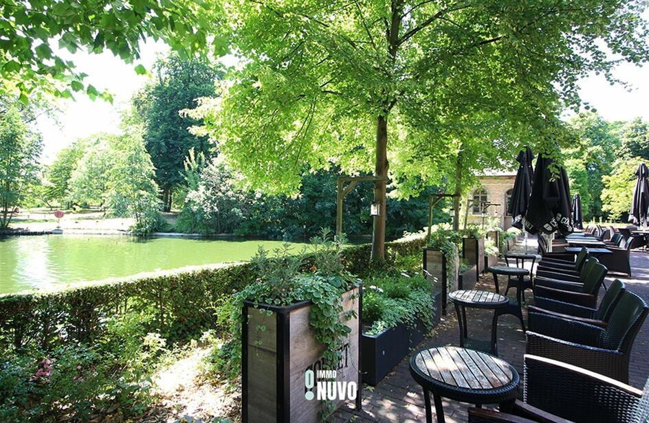 Château à vendre à SINT-NIKLAAS