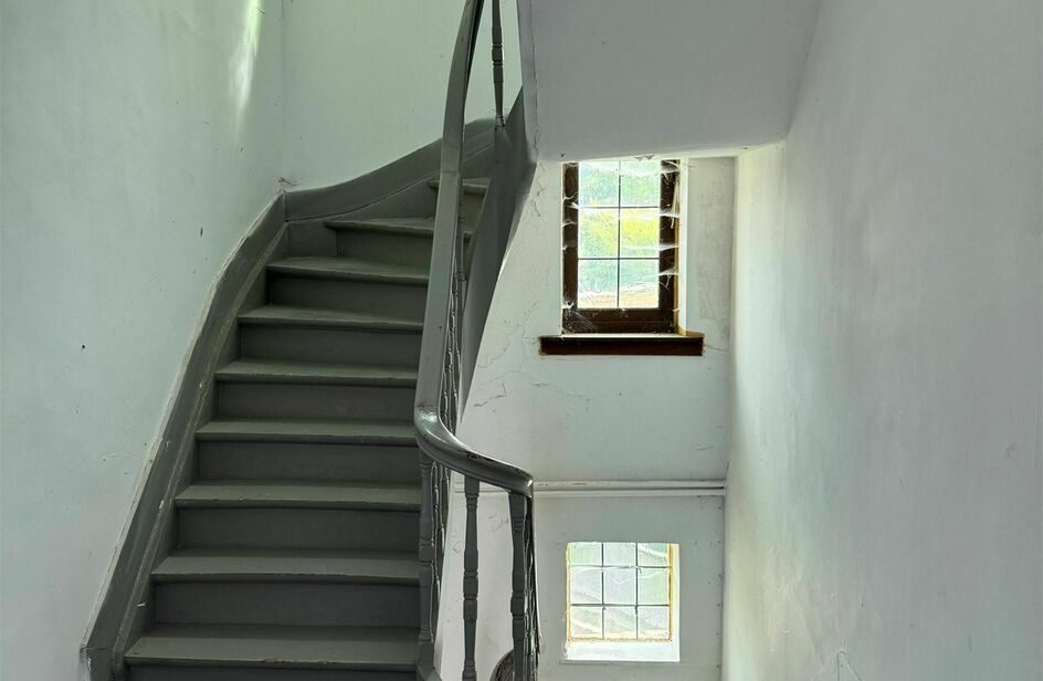Château à vendre à TERNAT