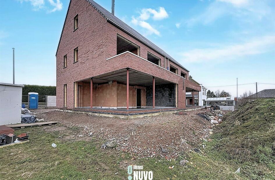 Driegevelwoning te koop in ERONDEGEM