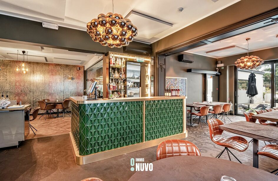 Gebouw voor gemengd gebruik te koop in LEDE