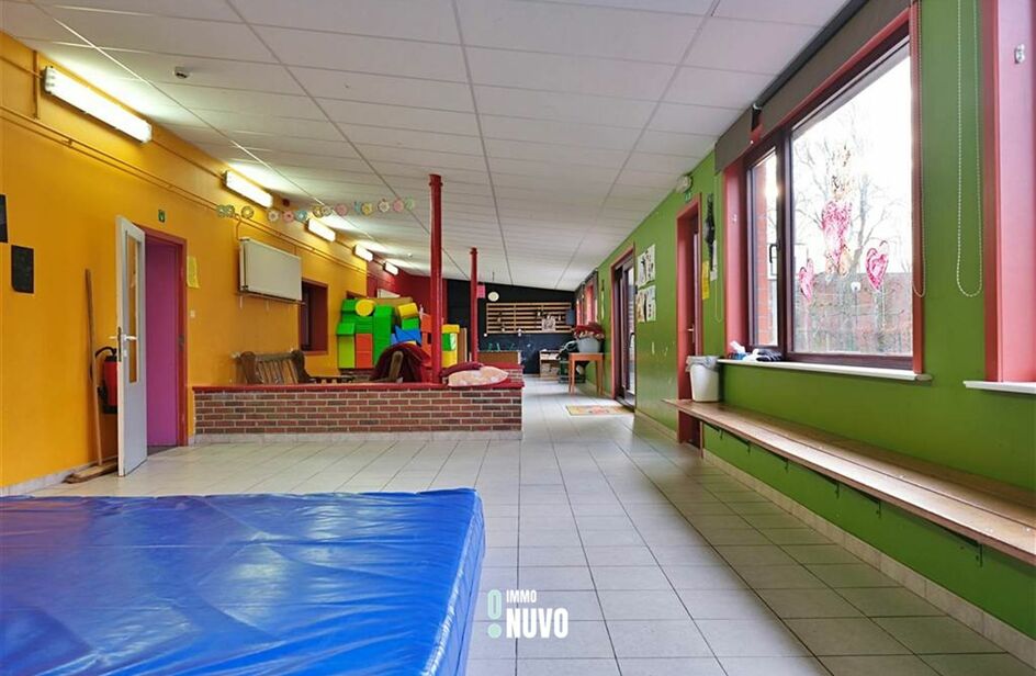 Gemengd gebouw te koop in AALTER