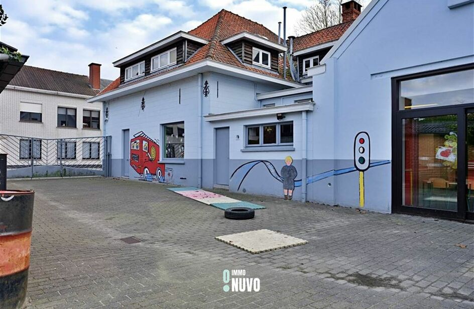 Gemengd gebouw te koop in AALTER