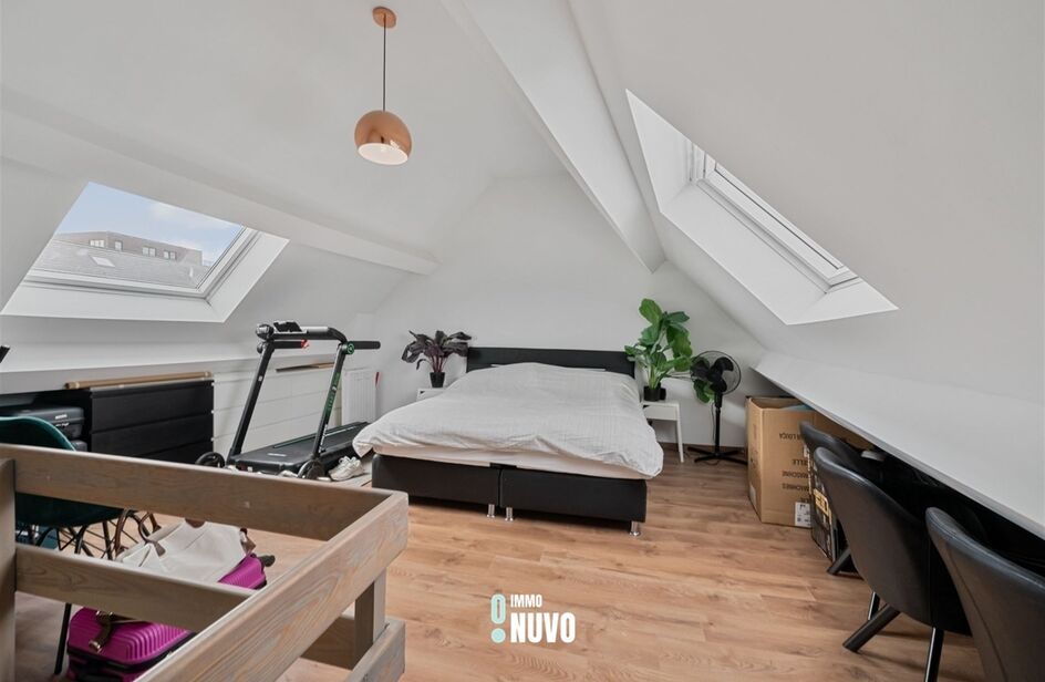 Handelspand met woonst te koop in AALST