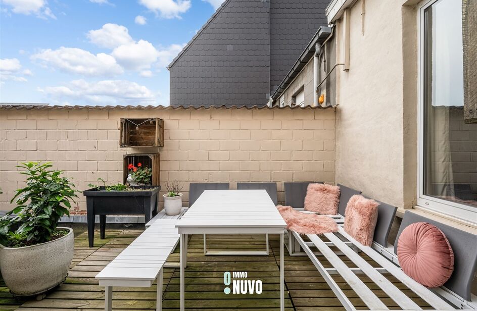 Handelspand met woonst te koop in AALST