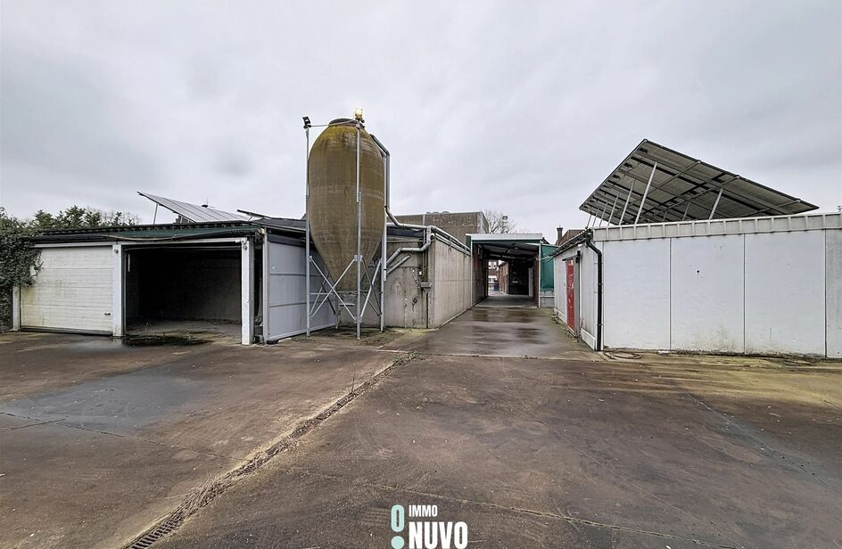 Handelspand met woonst te koop in AALST