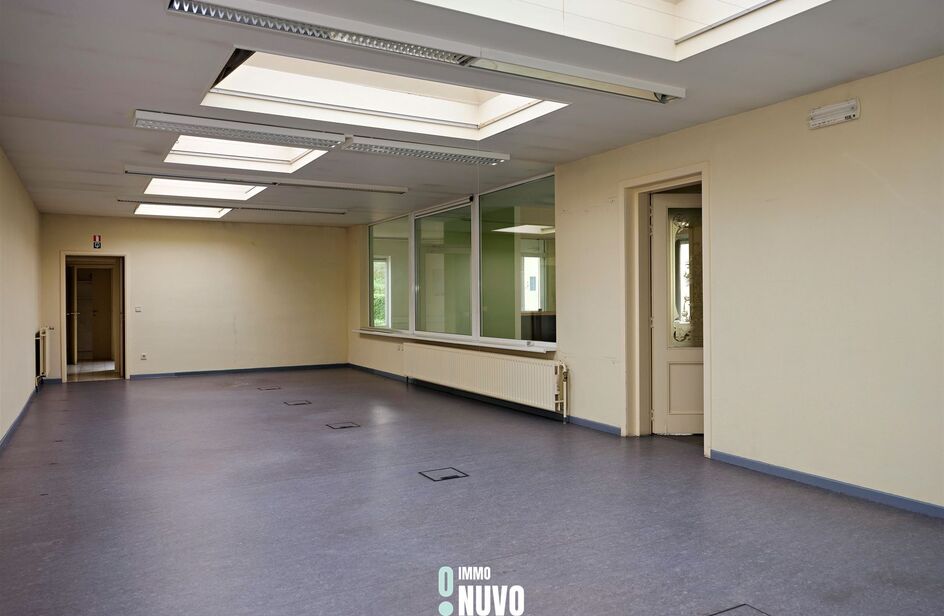 Herenhuis te koop in EEKLO