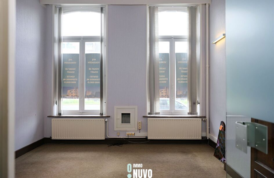 Herenhuis te koop in EEKLO