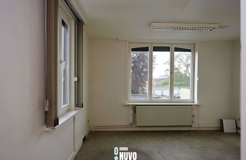 Herenhuis te koop in EEKLO