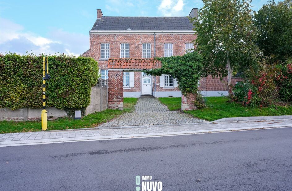 Herenhuis te koop in ERONDEGEM