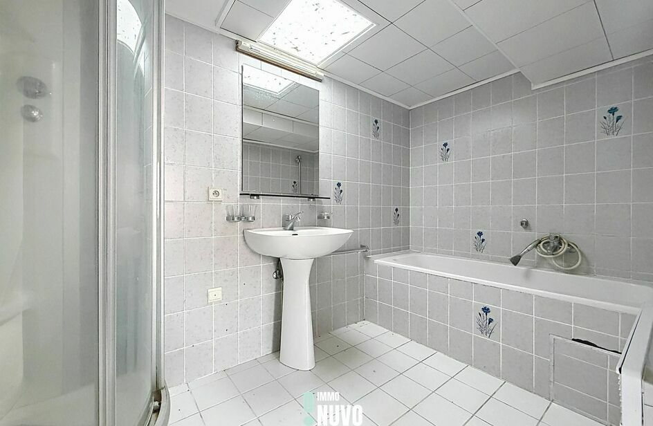 Immeuble à usage mixte à vendre à GRIMBERGEN