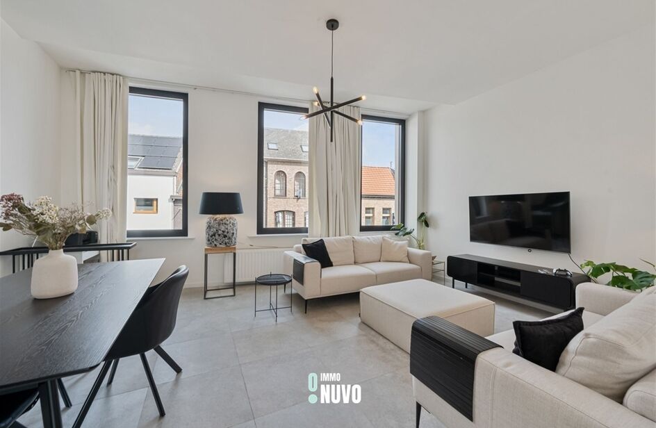 Immeuble commercial avec habitation &agrave; vendre &agrave; AALST