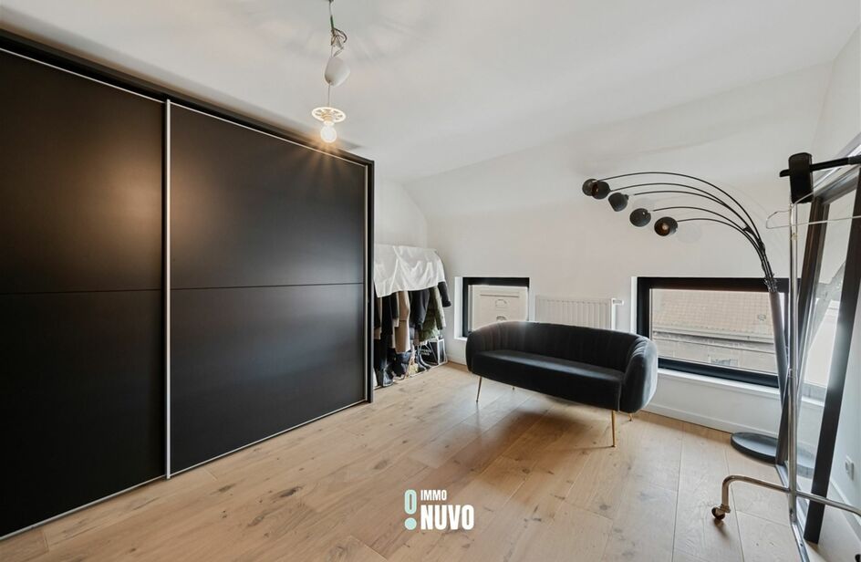 Immeuble commercial avec habitation &agrave; vendre &agrave; AALST