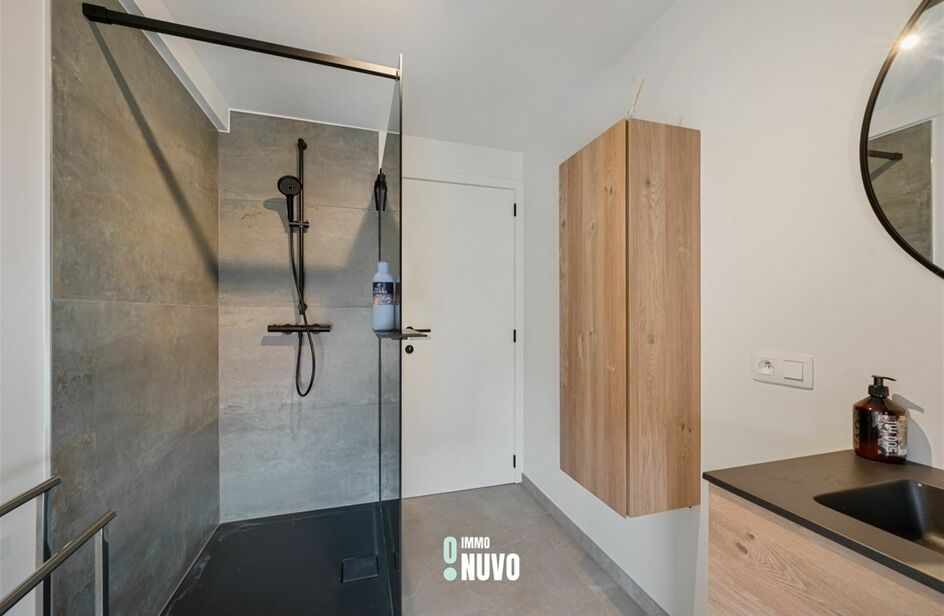 Immeuble commercial avec habitation &agrave; vendre &agrave; AALST