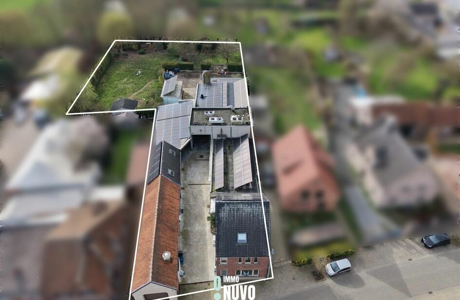Immeuble commercial avec habitation &agrave; vendre &agrave; AALST