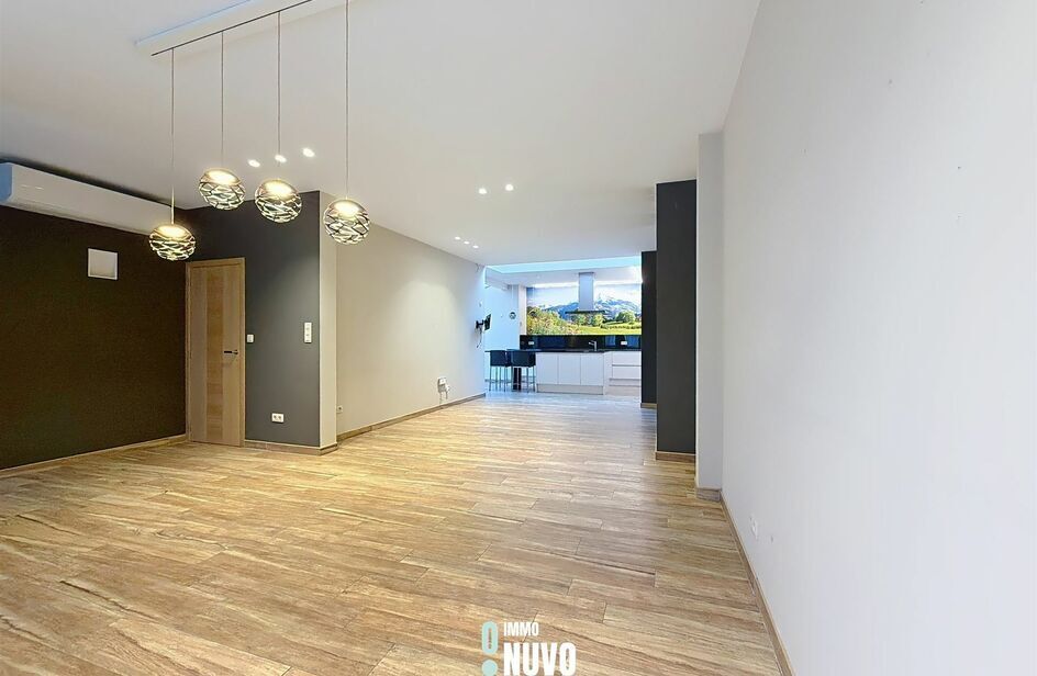 Immeuble commercial avec habitation &agrave; vendre &agrave; AALST