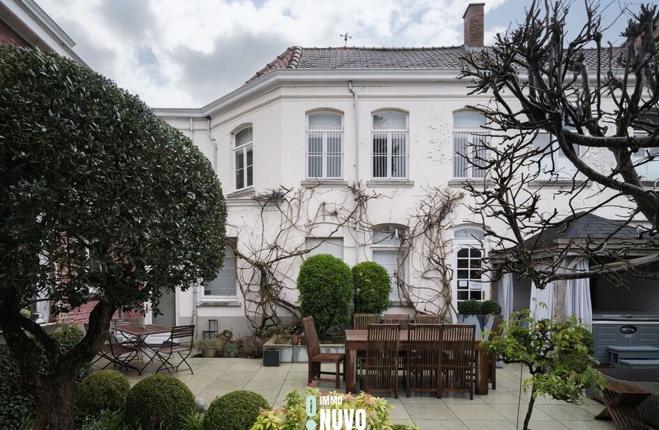 Immeuble commercial exclusif avec habitation à vendre à AALST