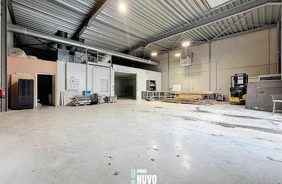 Immeuble industriel &agrave; louer &agrave; ERPE-MERE