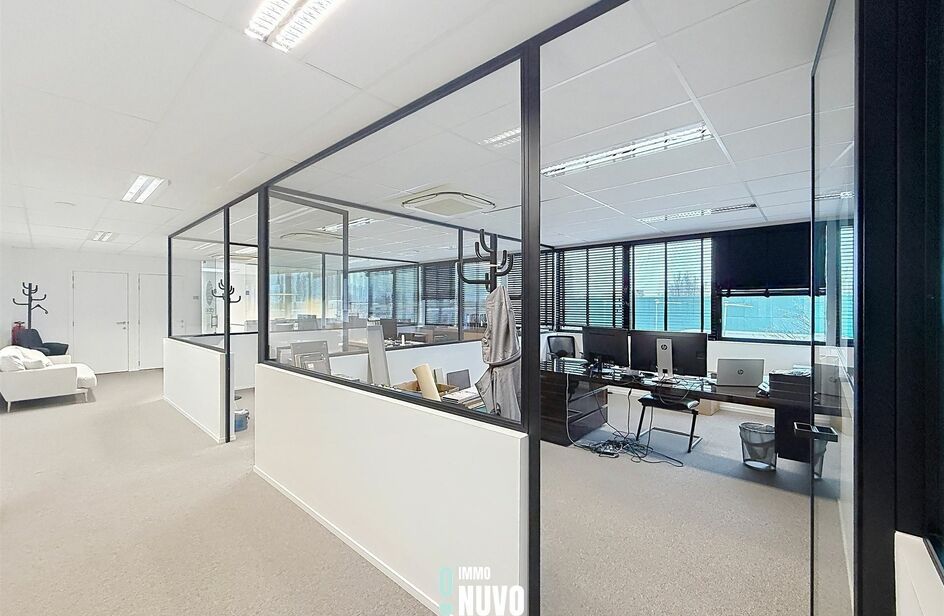 Industrieel gebouw te huur in ERPE-MERE