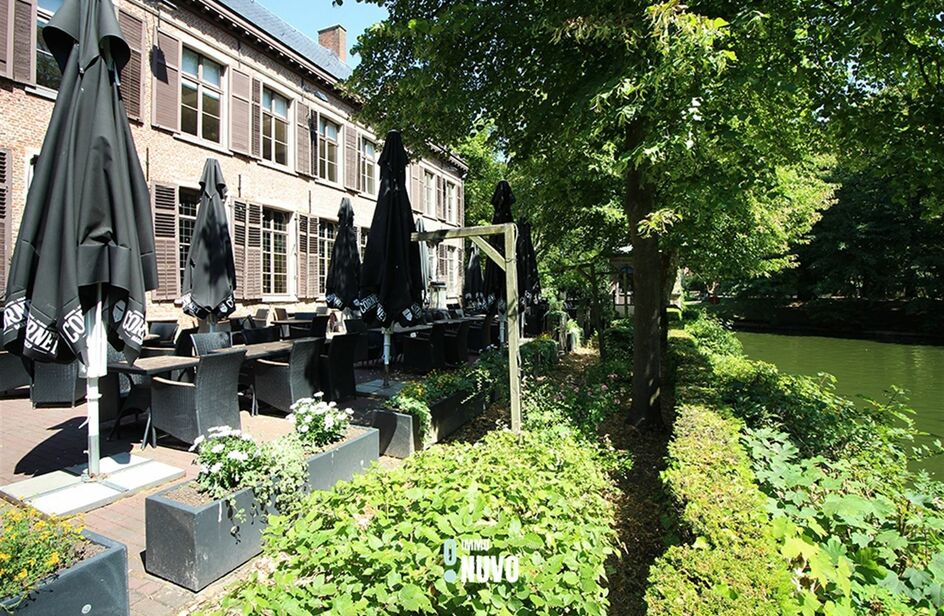 Kasteel te koop in SINT-NIKLAAS