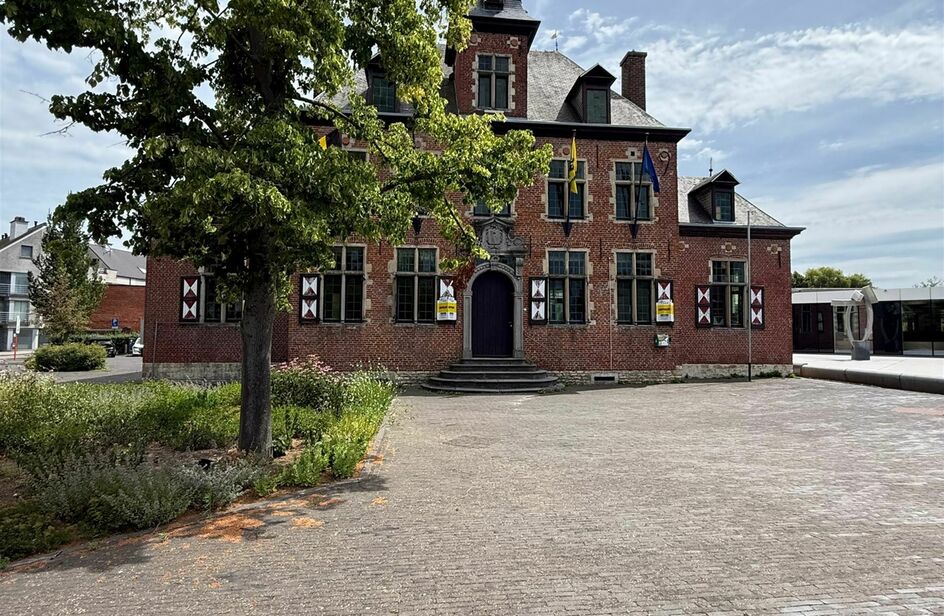 Kasteel te koop in TERNAT