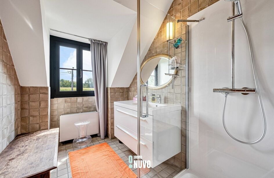 Landelijke woning te koop in MERCHTEM