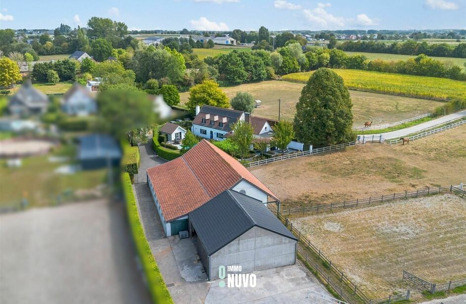 Landelijke woning te koop in MERCHTEM