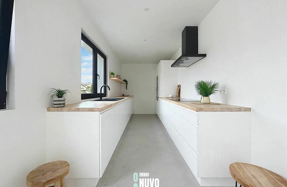 Maison avec hangar à vendre à OPWIJK