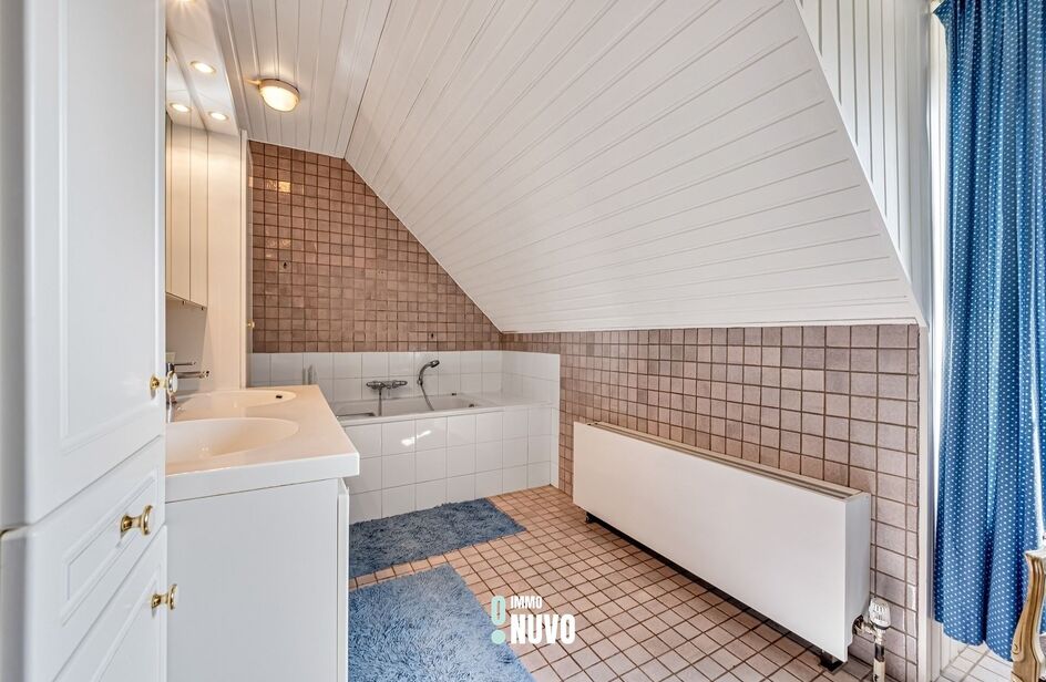Landelijke woning te koop in MERCHTEM