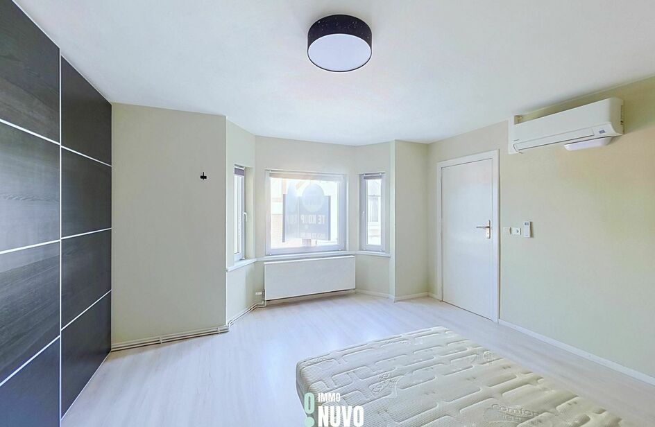 Woning te koop in SCHELLEBELLE
