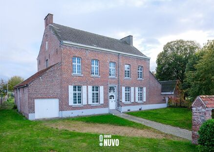 Maison de maître à vendre à ERONDEGEM