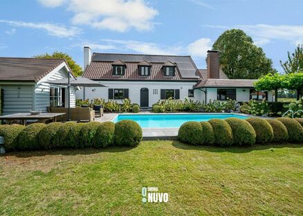 Maison villageoise &agrave; vendre &agrave; MERCHTEM