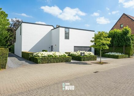 Uitzondelijke villa te koop in HOFSTADE