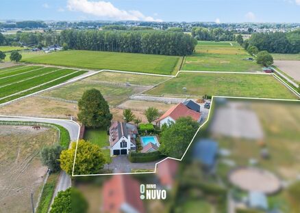 Landelijke woning te koop in MERCHTEM